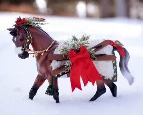 Breyer Apres Ski Holiday Horse