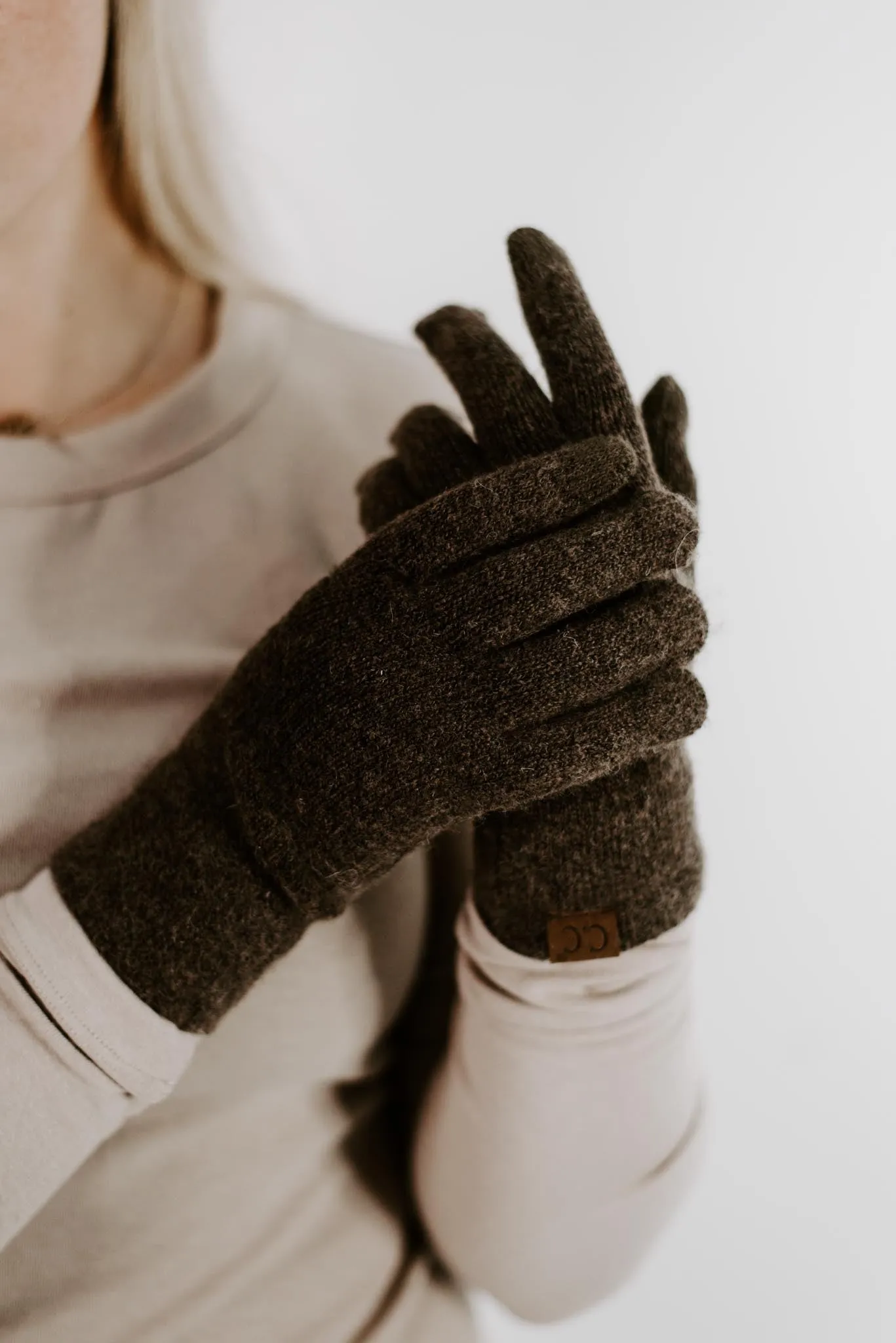 C.C. Soft Fine Yarn Gloves