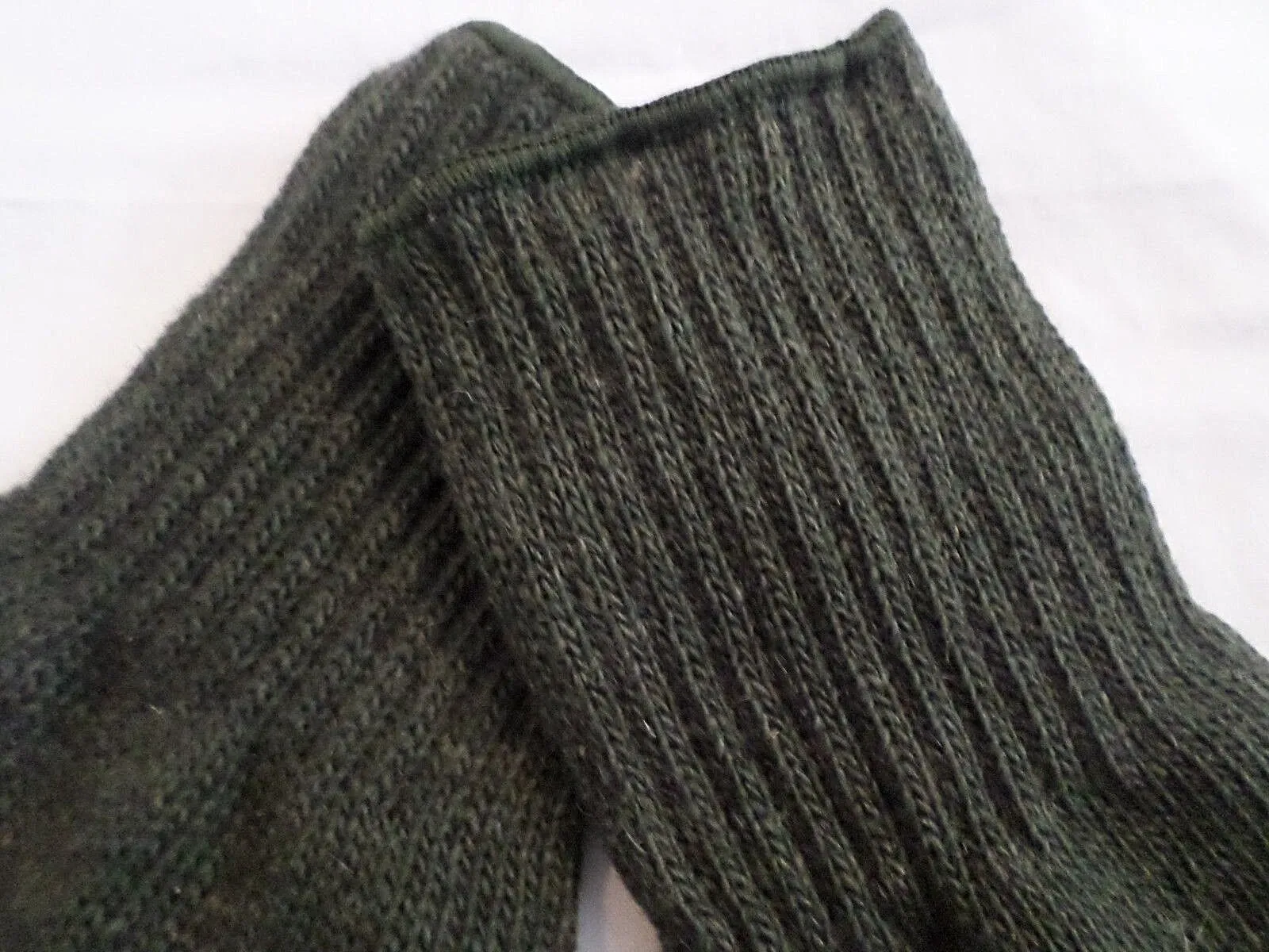 MILITARY D-3A  OPEN FINGER GLOVES OD GREEN FINGERLESS LINERS 85% WOOL 15% NYLON